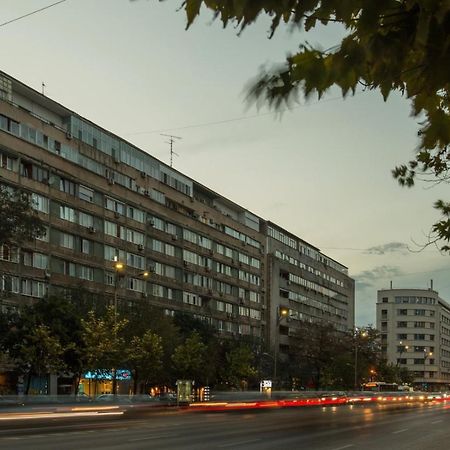 Spacious Downtown Apartment - Old Town Bukares Bagian luar foto
